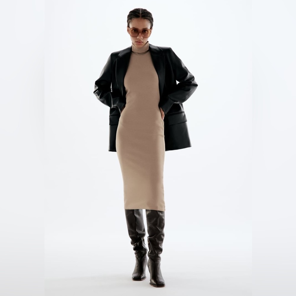 Zara HIGH COLLAR RIB DRESS in LARGE - Picture 5 of 7